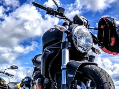 What Is the Arizona Motorcycle Helmet Law?